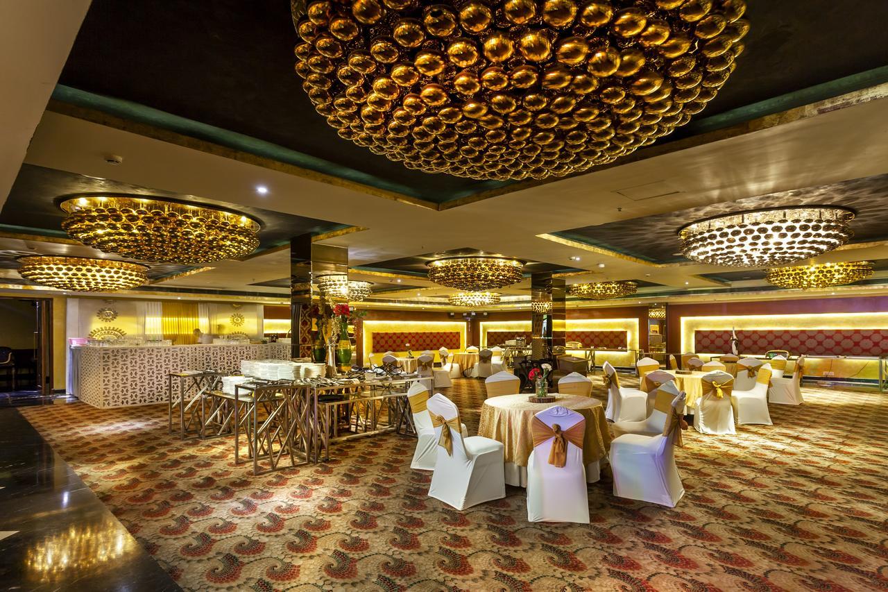 Atrio By Devam Hotel Gurgaon Eksteriør billede