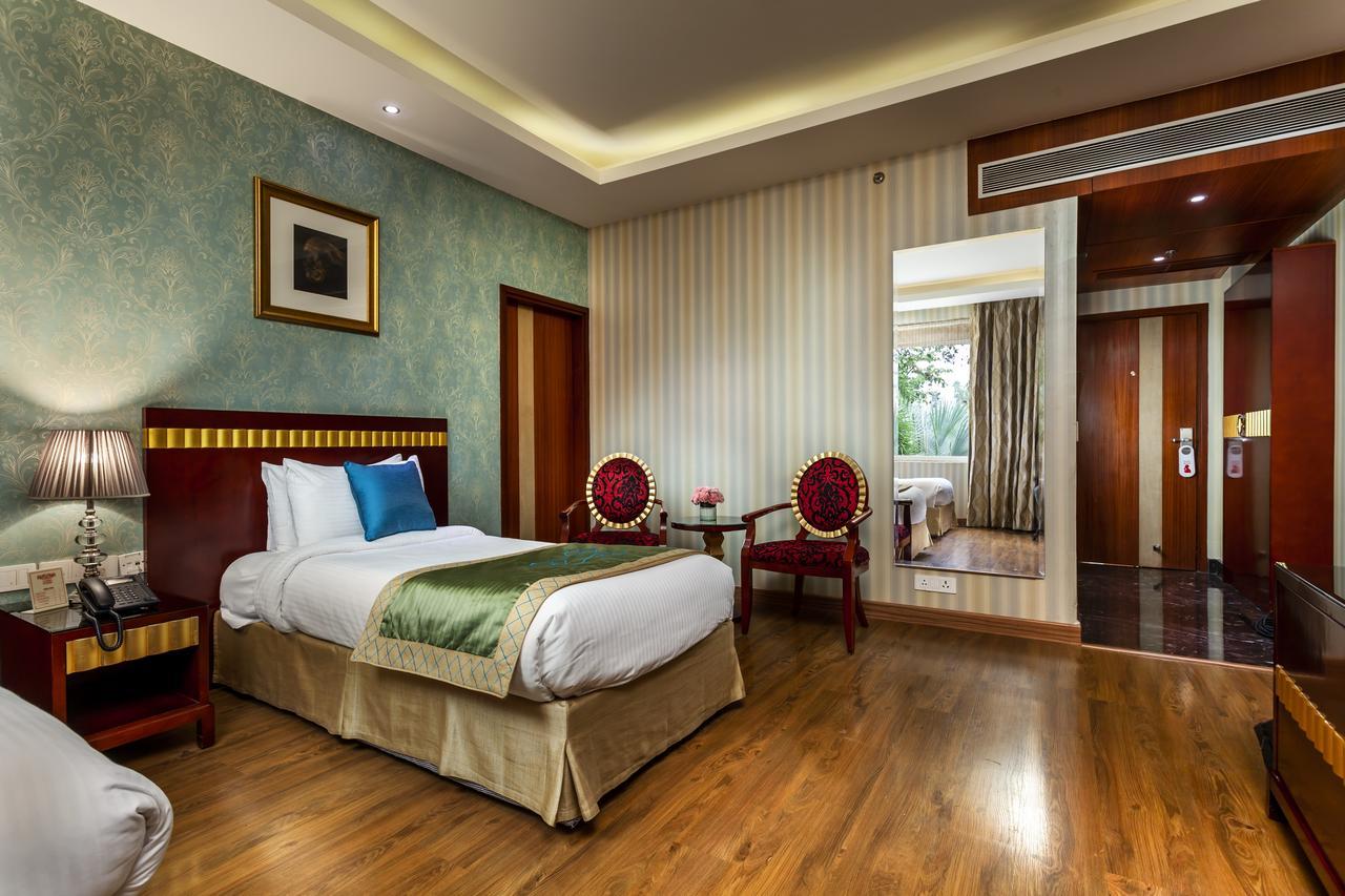 Atrio By Devam Hotel Gurgaon Eksteriør billede
